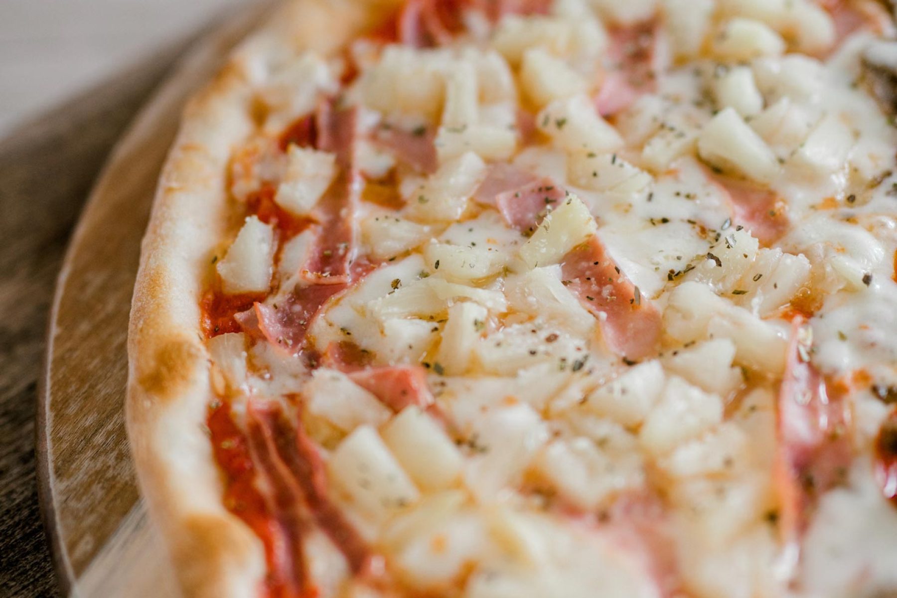 Hawaiian Pizza